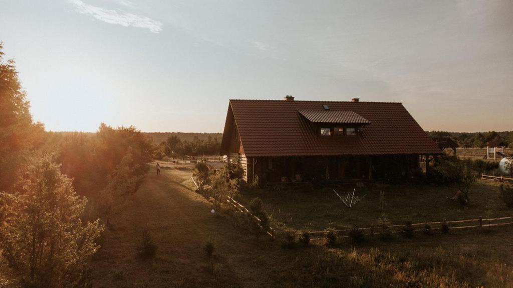 Dom Gościnny Sowia Stópka Miłomłyn Exterior foto